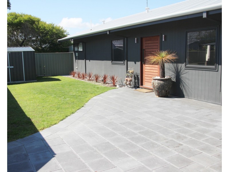 68A Fairbairn Road, Busselton WA 6280