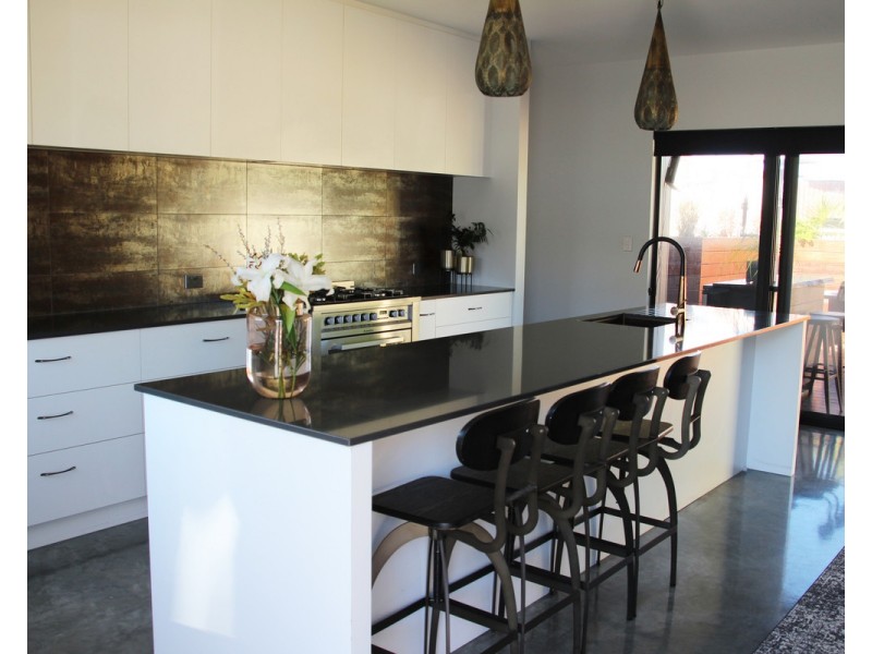 68A Fairbairn Road, Busselton WA 6280