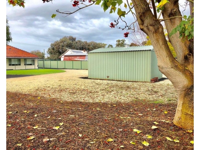 44 Strelly Street, Busselton WA 6280