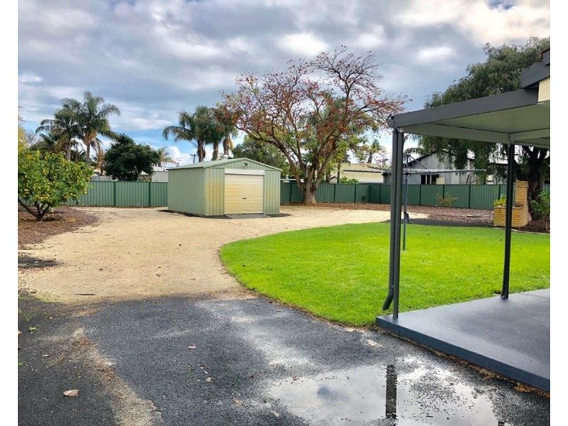 44 Strelly Street, Busselton WA 6280