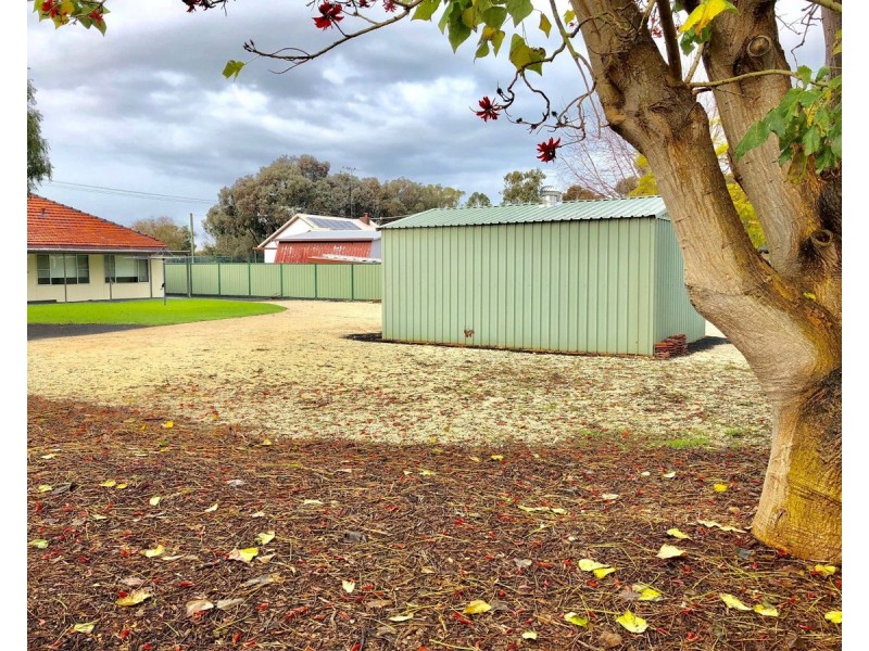 44 Strelly Street, Busselton WA 6280