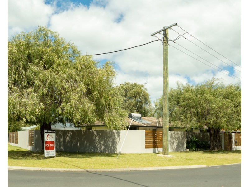 2 Diedre Street, Broadwater WA 6280