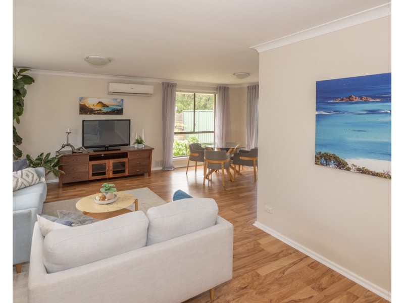 2 Diedre Street, Broadwater WA 6280