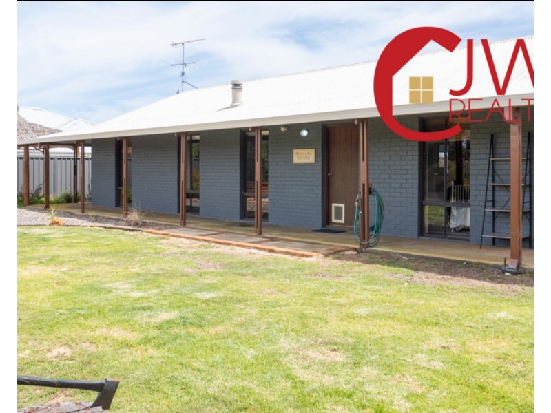 10 Bendjar Grove, Vasse WA 6280