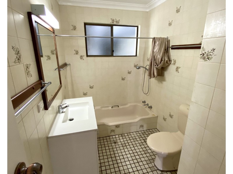 28 CHAPMAN Street, Dunsborough WA 6281