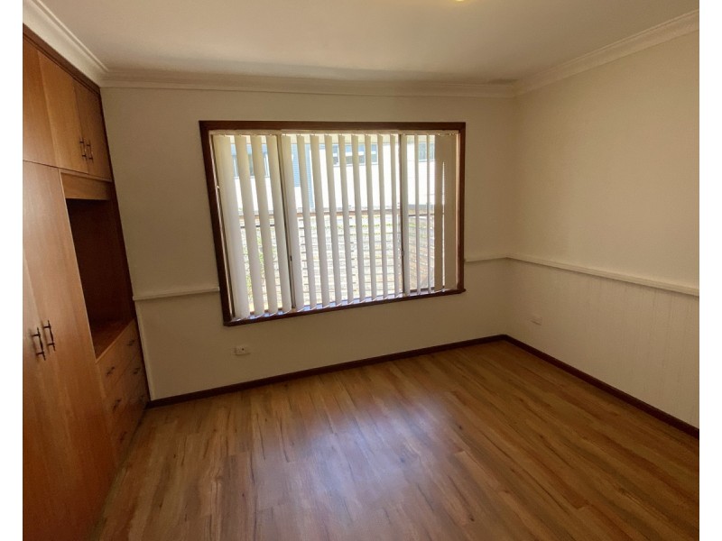 28 CHAPMAN Street, Dunsborough WA 6281