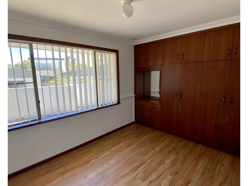 28 CHAPMAN Street, Dunsborough WA 6281