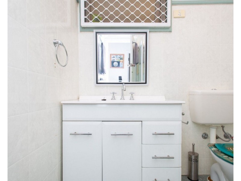 417 Bussell Highway, Broadwater WA 6280