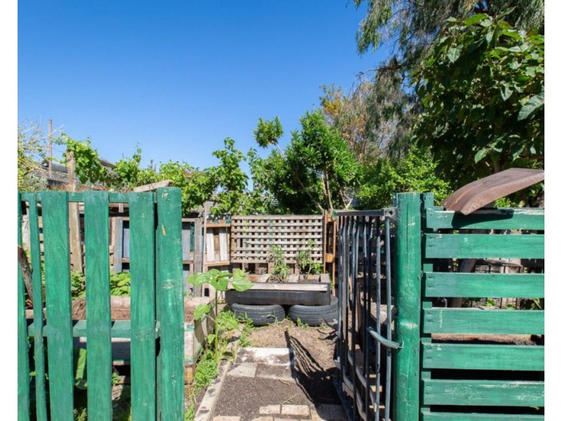 417 Bussell Highway, Broadwater WA 6280