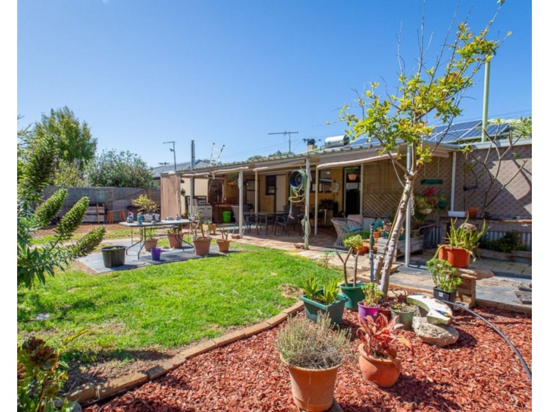 417 Bussell Highway, Broadwater WA 6280