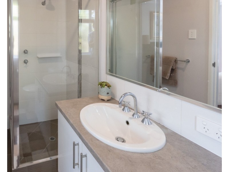 12 Bourke Way, Broadwater WA 6280