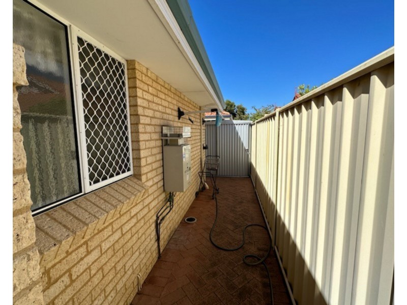 4/88 Harris Road, Busselton WA 6280