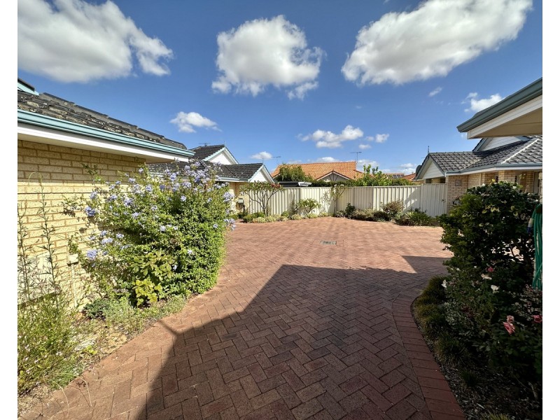 4/88 Harris Road, Busselton WA 6280