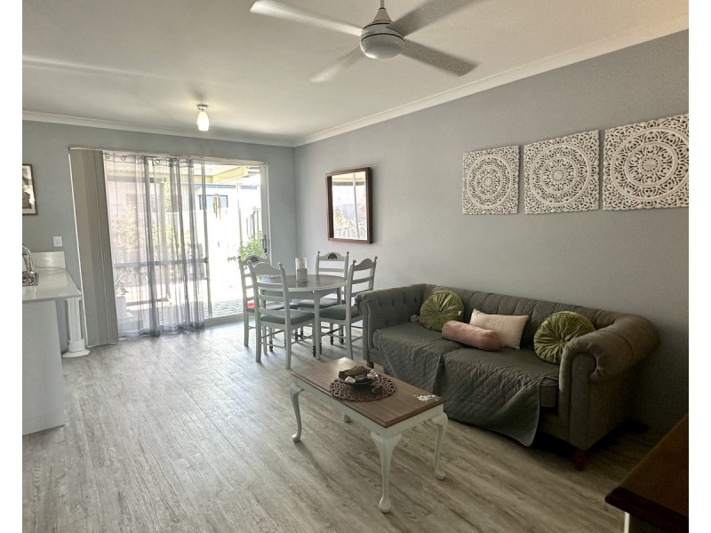 ? 52 Yebble Drive, Kealy WA 6280