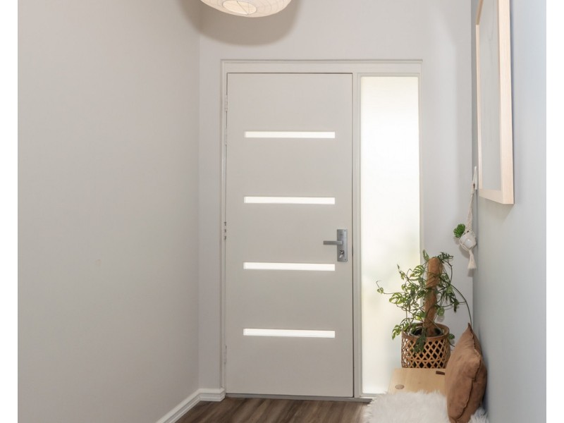 10 Tweed Street, Yalyalup WA 6280