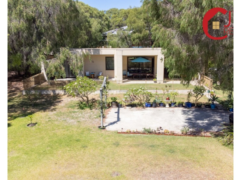 11 Vernon Track, Marybrook WA 6280