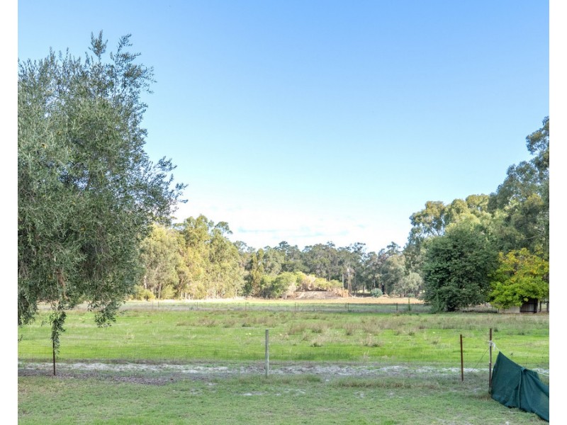 375 Edwards Road, Ambergate WA 6280