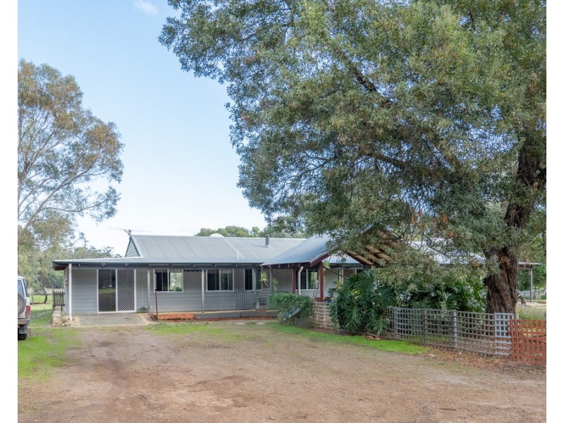 375 Edwards Road, Ambergate WA 6280