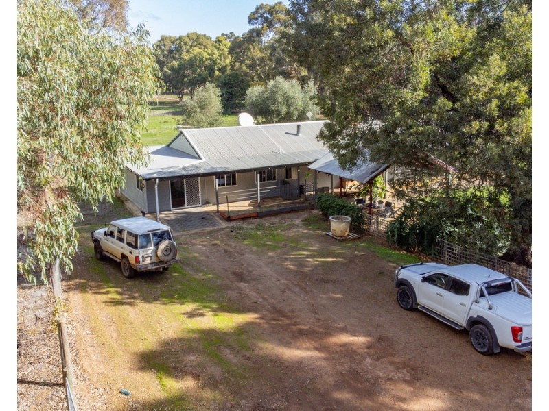 375 Edwards Road, Ambergate WA 6280