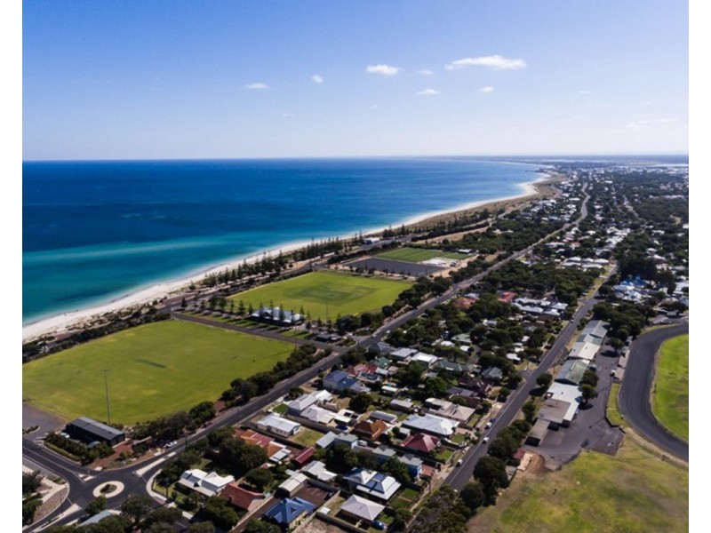 87 KENT Street, Busselton WA 6280