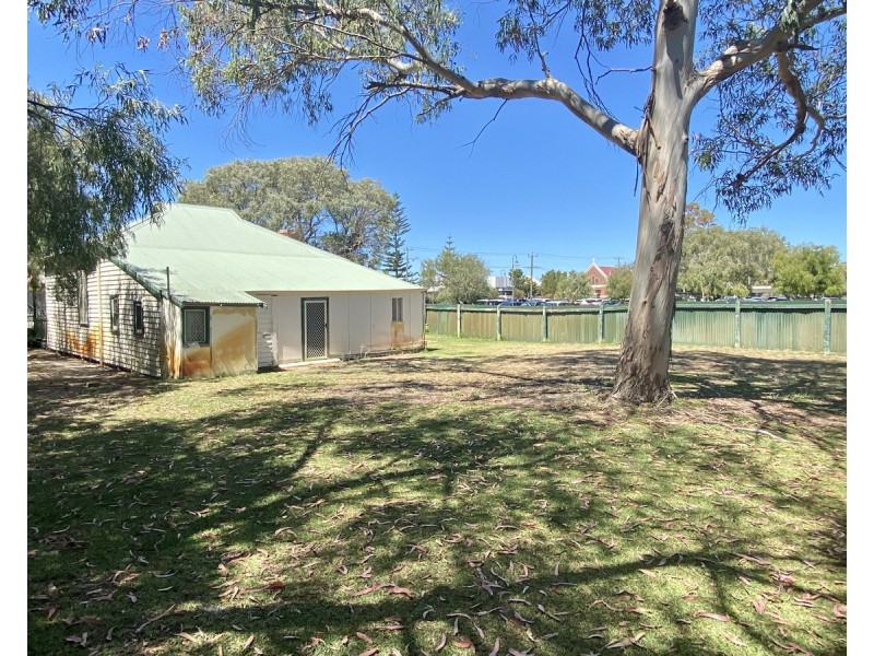 87 KENT Street, Busselton WA 6280