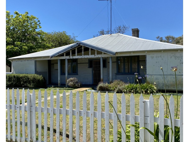 90 DUCHESS Street, Busselton WA 6280