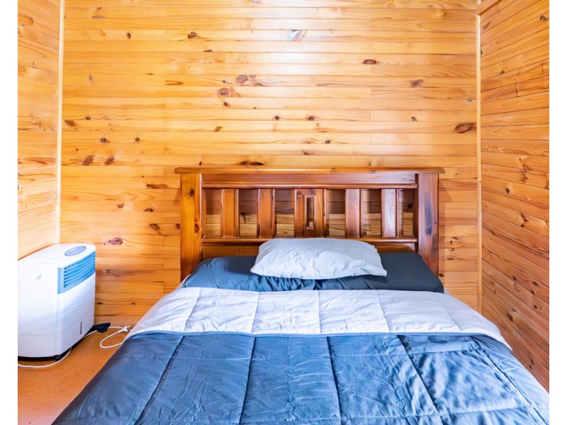 16 Tompsett Road, Tutunup WA 6280