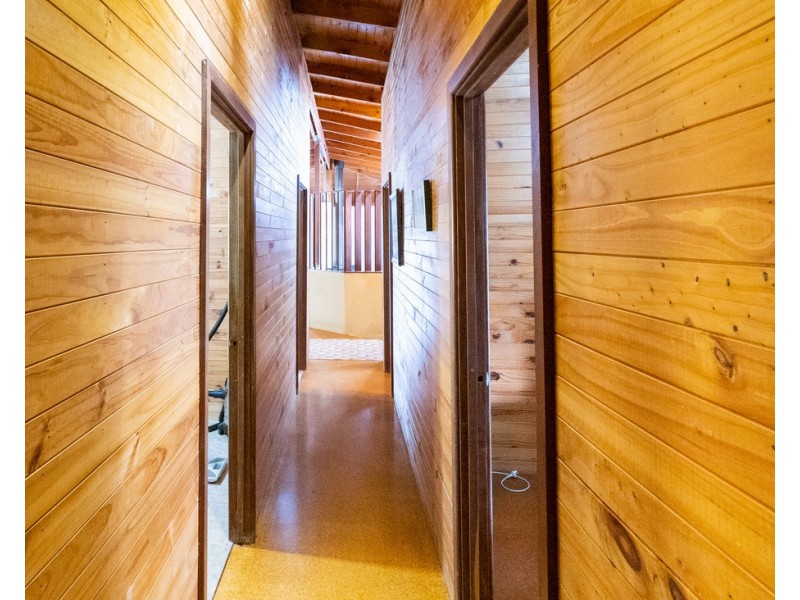 16 Tompsett Road, Tutunup WA 6280