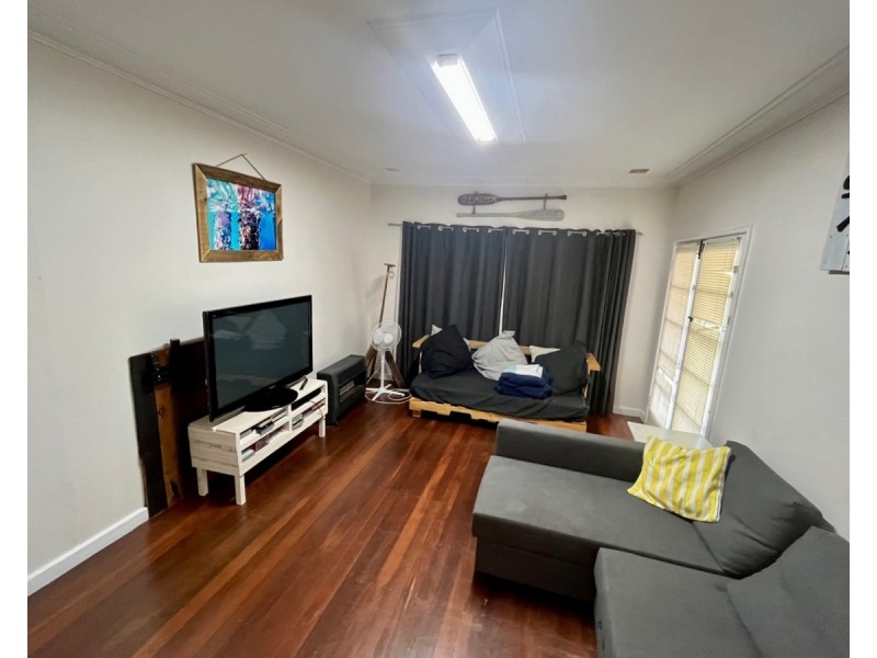 87 Fairbairn Road, Busselton WA 6280