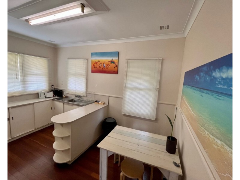 87 Fairbairn Road, Busselton WA 6280