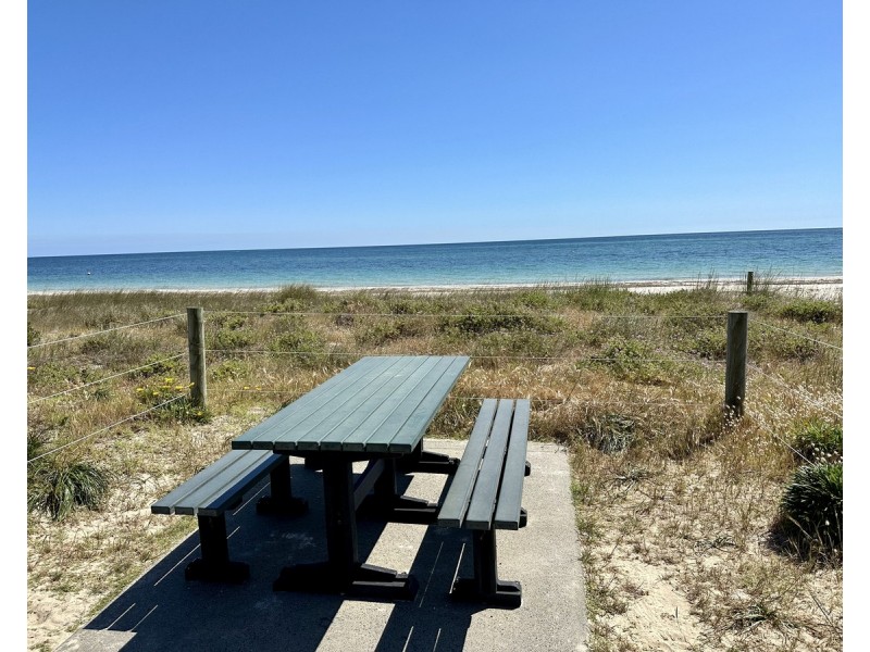 12/19 Earnshaw Road, West Busselton WA 6280