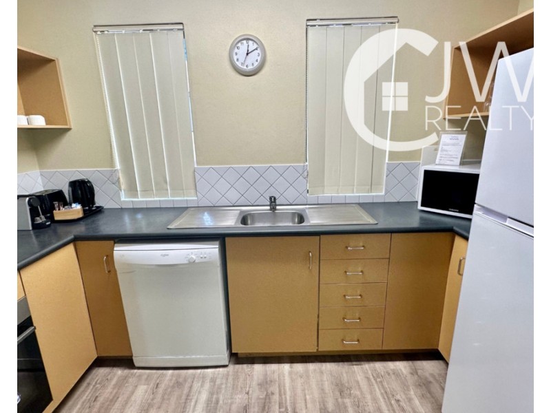 2/19 Earnshaw Road, West Busselton WA 6280