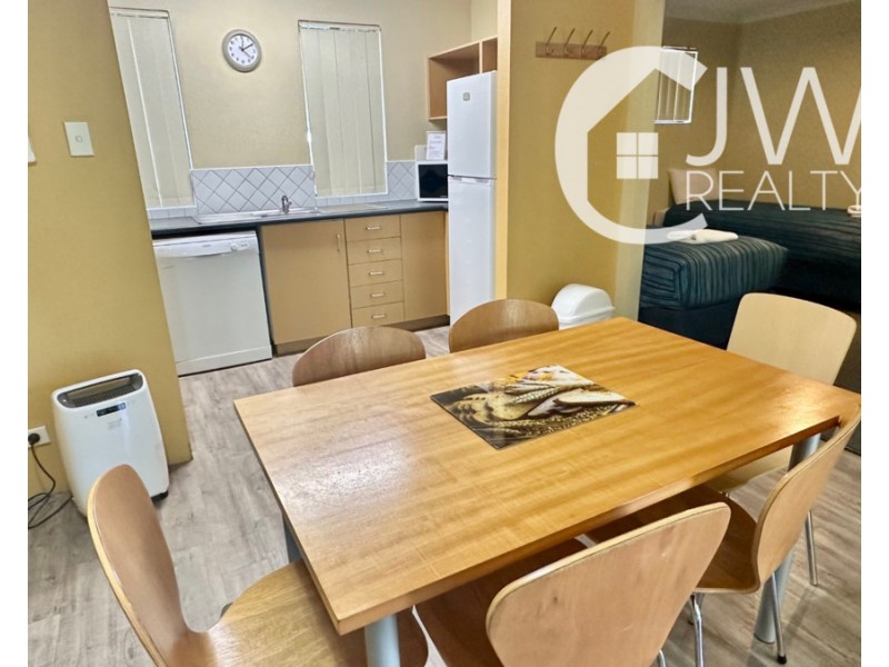 2/19 Earnshaw Road, West Busselton WA 6280