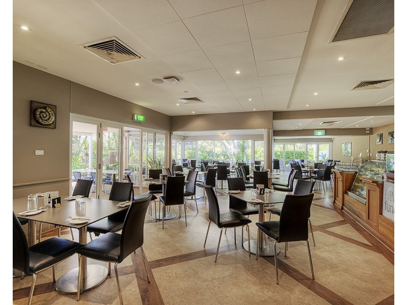 Unit 46, 12/11 Holgate Road, Broadwater WA 6280
