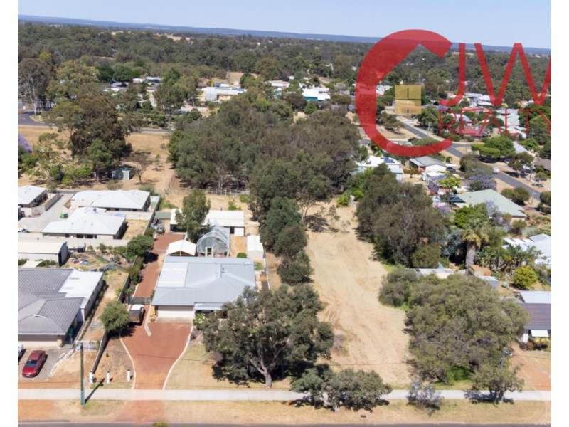 22 West Road, Capel WA 6271