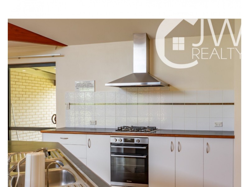 ??? 8 Whistler Cove, West Busselton WA 6280