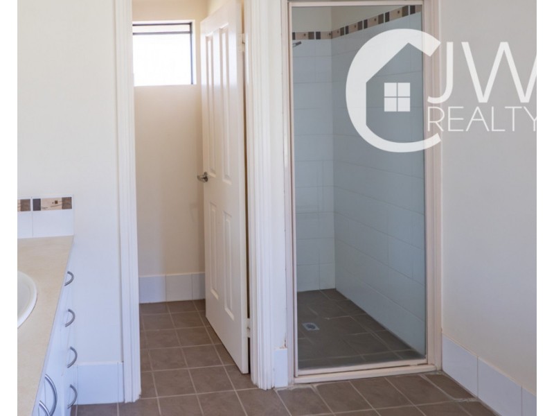 ??? 8 Whistler Cove, West Busselton WA 6280