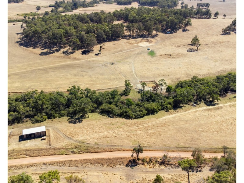 1 Hopkins Road, Chapman Hill WA 6280