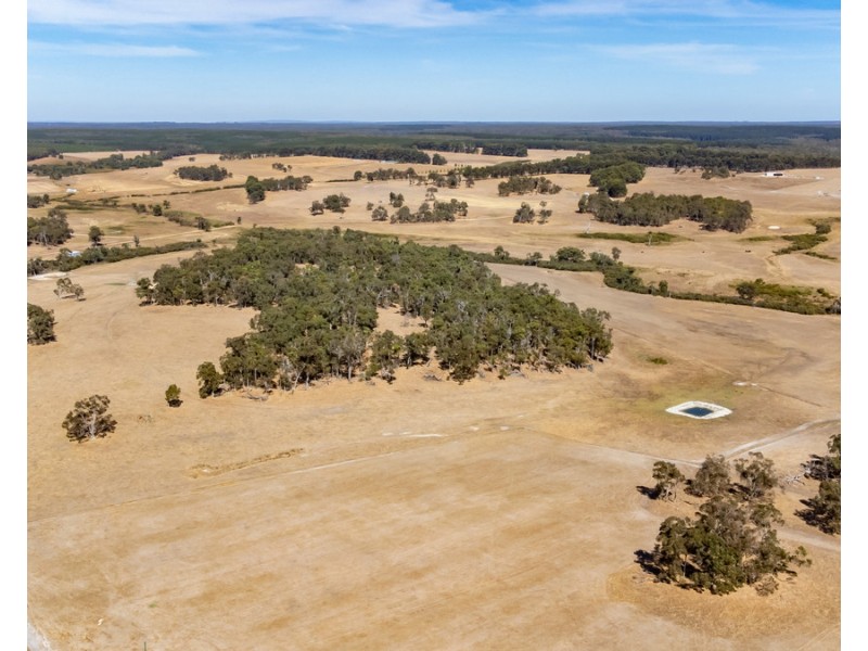 1 Hopkins Road, Chapman Hill WA 6280