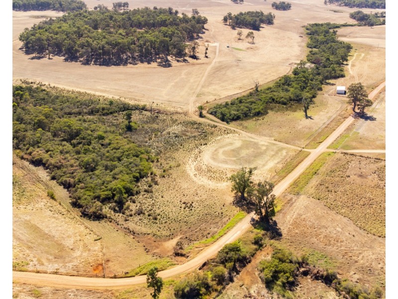 1 Hopkins Road, Chapman Hill WA 6280