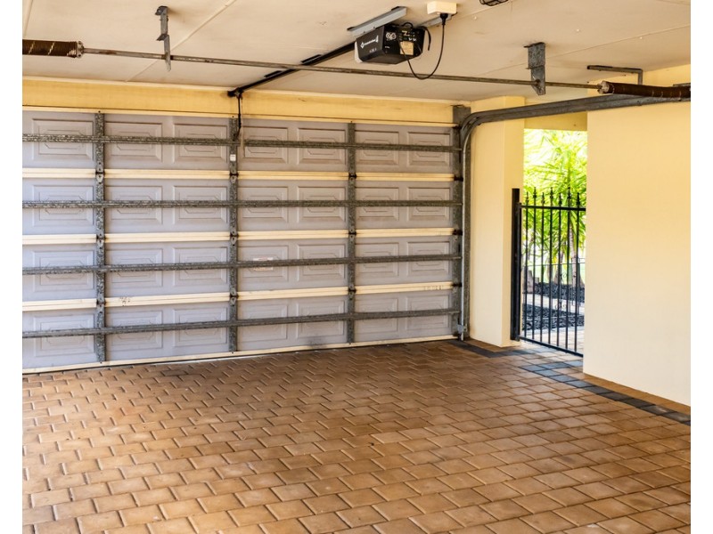 102 College Avenue, West Busselton WA 6280