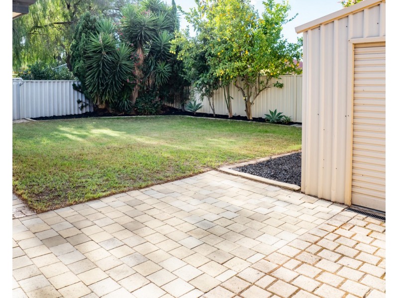 102 College Avenue, West Busselton WA 6280