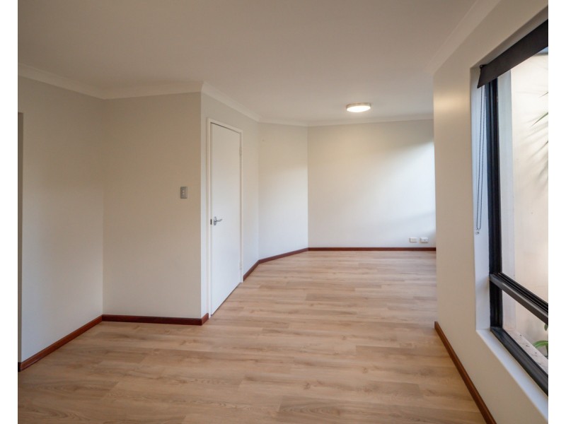 102 College Avenue, West Busselton WA 6280