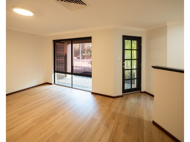 102 College Avenue, West Busselton WA 6280