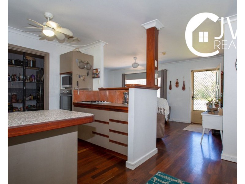 417 Bussell Highway, Broadwater WA 6280