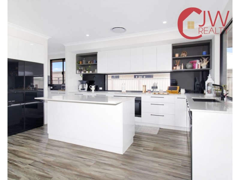 19 Citrine Street, Australind WA 6233