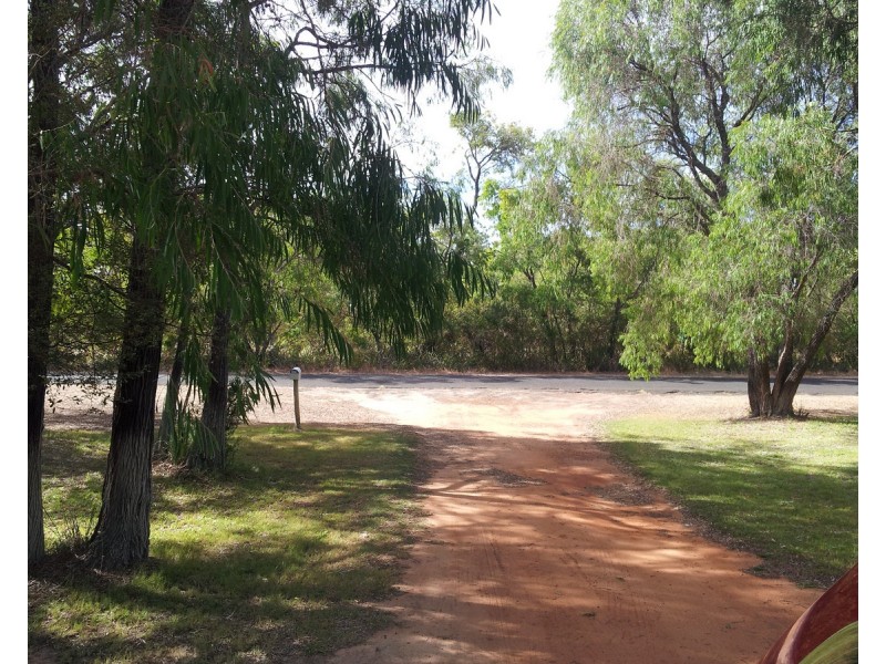 42 Siesta Park Road, Siesta Park WA 6280