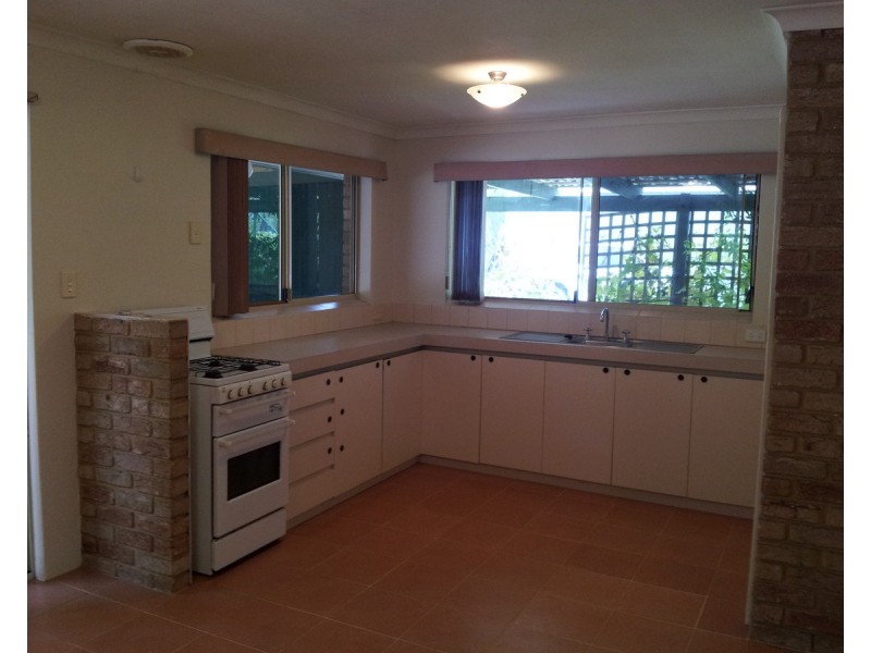 42 Siesta Park Road, Siesta Park WA 6280