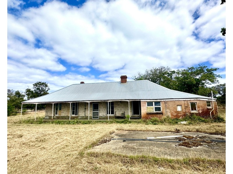 174 Forrest Beach Road, Wonnerup WA 6280