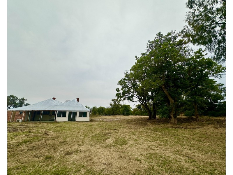 174 Forrest Beach Road, Wonnerup WA 6280